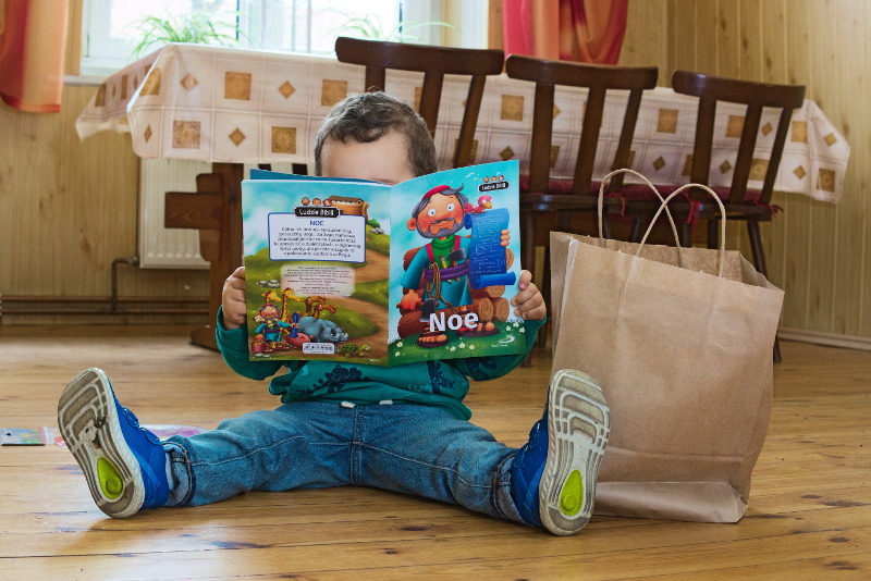 ZDJĘCIA Z "SZUKANIA WIELKANOCNEGO JAJKA"