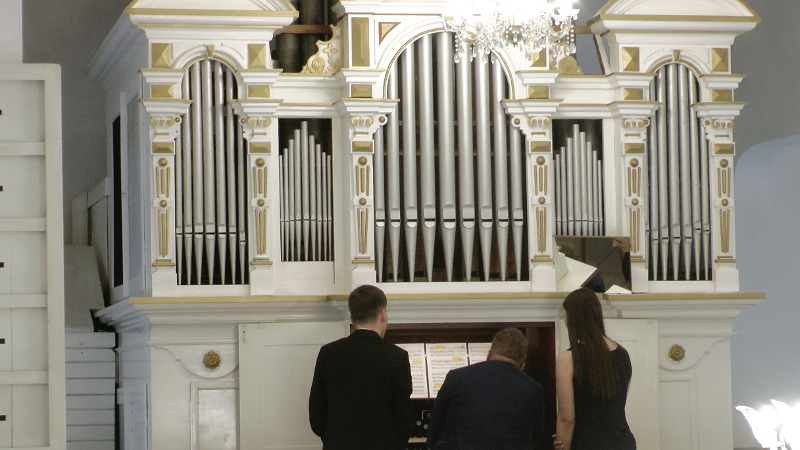 RELACJA Z KONCERTU ORGANOWEGO