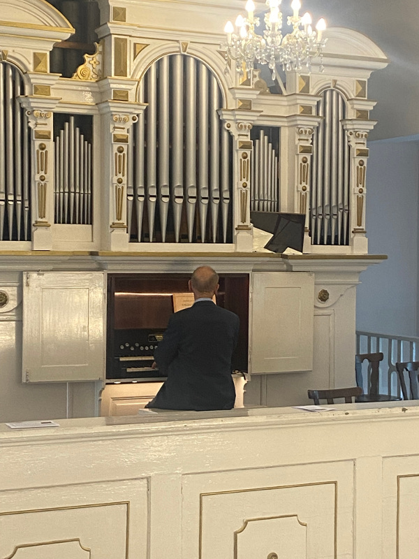 RELACJA Z KONCERTU ORGANOWEGO