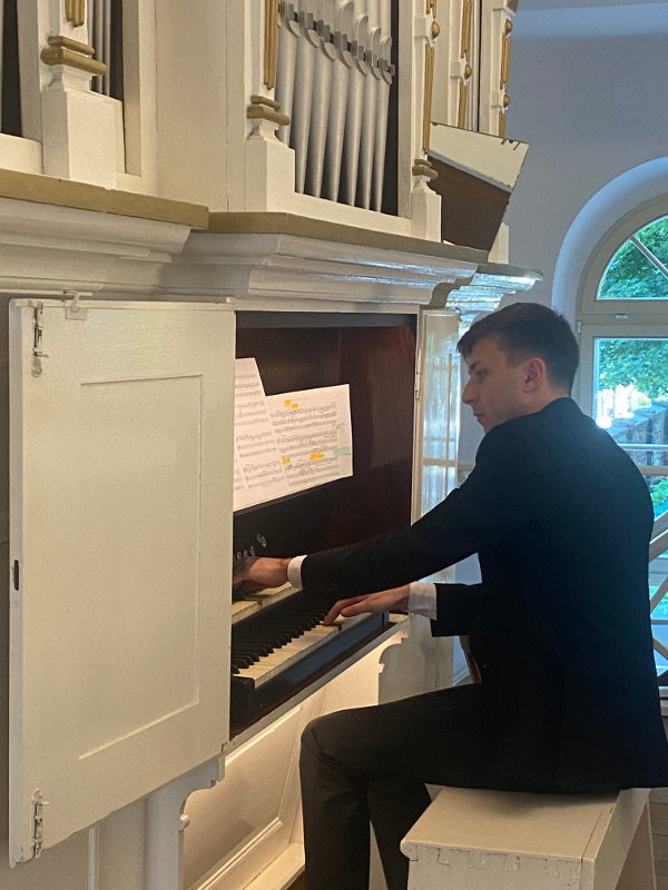 RELACJA Z KONCERTU ORGANOWEGO