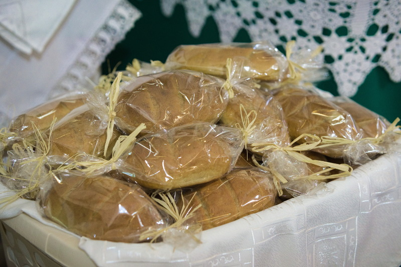 PREZENT POD CHOINKĘ