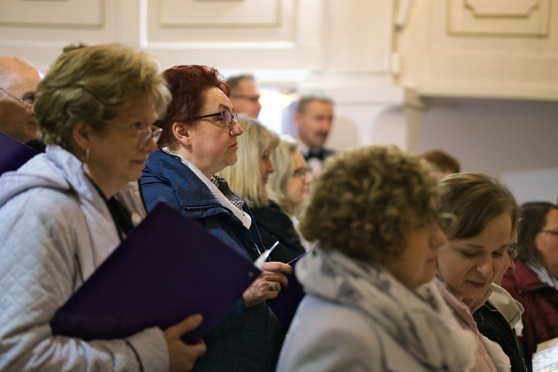 FOTORELACJA z 15-lecia CHÓRU CANTO DEO i 50-lecia PRACY DYRYGENCKIEJ P. ADELAJDY ROMAŃSKIEJ