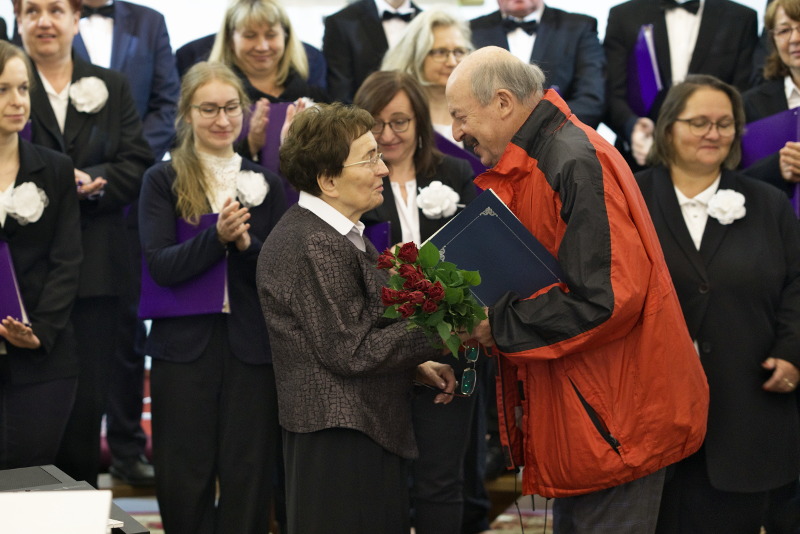 FOTORELACJA z 15-lecia CHÓRU CANTO DEO i 50-lecia PRACY DYRYGENCKIEJ P. ADELAJDY ROMAŃSKIEJ