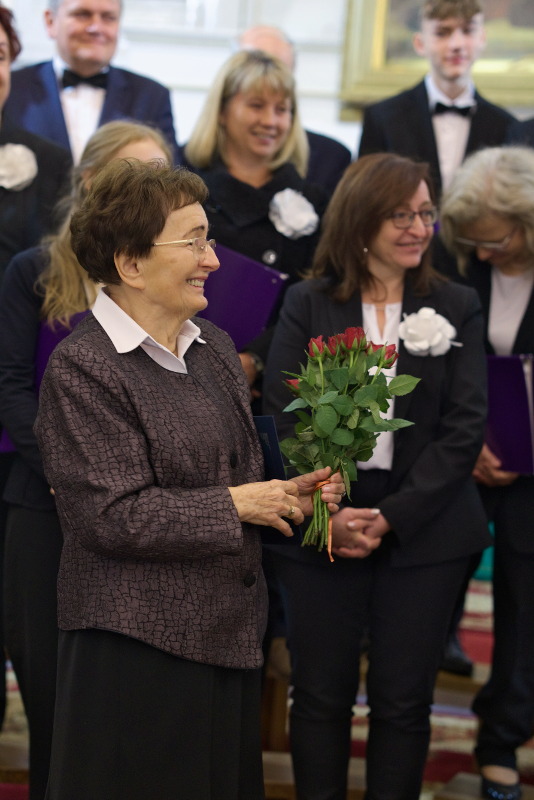 FOTORELACJA z 15-lecia CHÓRU CANTO DEO i 50-lecia PRACY DYRYGENCKIEJ P. ADELAJDY ROMAŃSKIEJ
