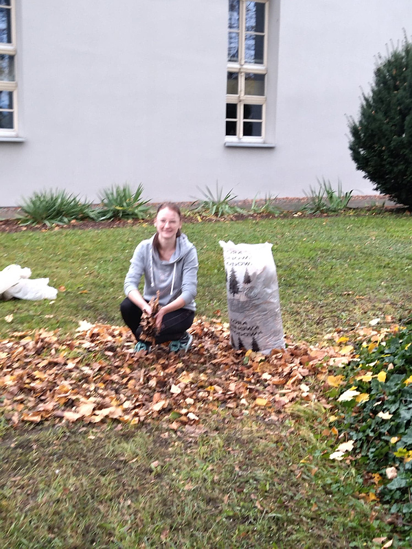 PODZIĘKOWANIE ZA UPRZĄTNIĘCIE LIŚCI