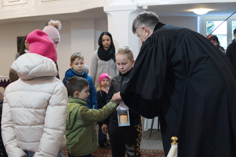 SZUKANIE WIELKANOCNEGO JAJKA