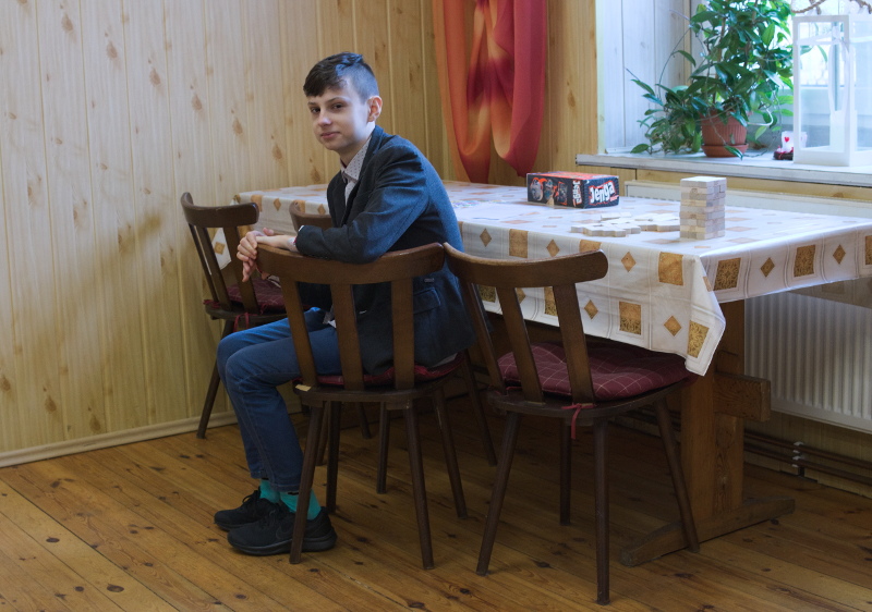 SZUKANIE WIELKANOCNEGO JAJKA